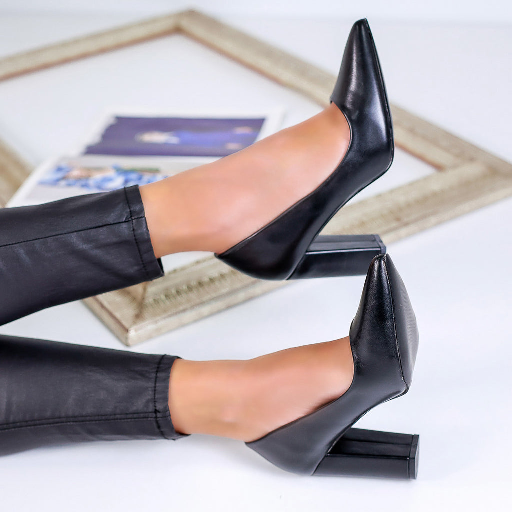 Pantofi cu toc Claudia - Black