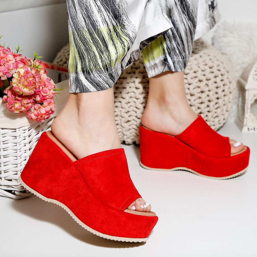 Papuci dama cu platforma Marchela - Red